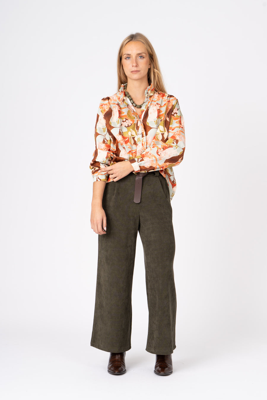 Calças Caqui ref:cal0624