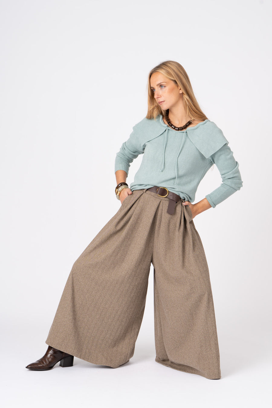 Saia Calça Espinha Camel Ref:300451