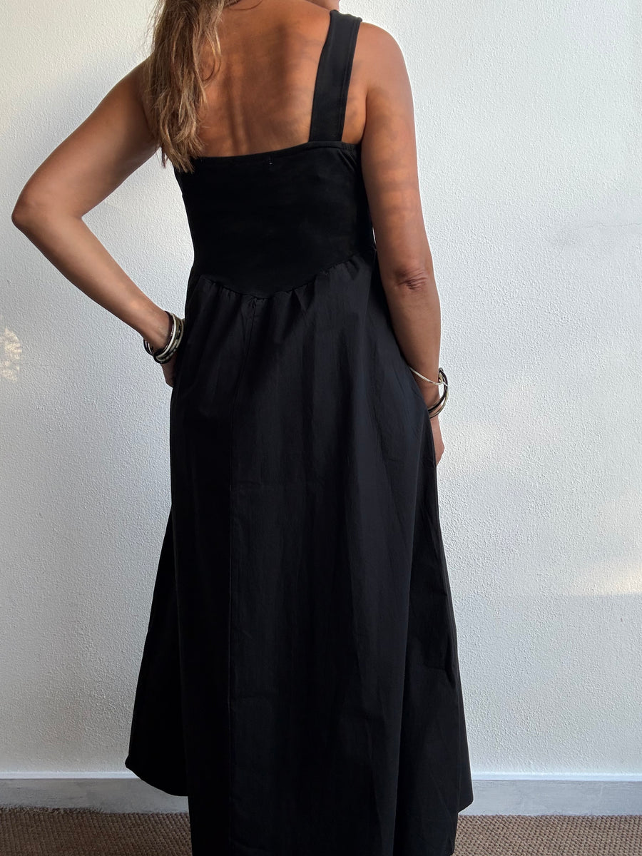 Vestido Preto
