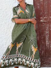 Vestido Estampado Tropical – Corte Reto com Bolsos