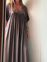 Kaftan castanho