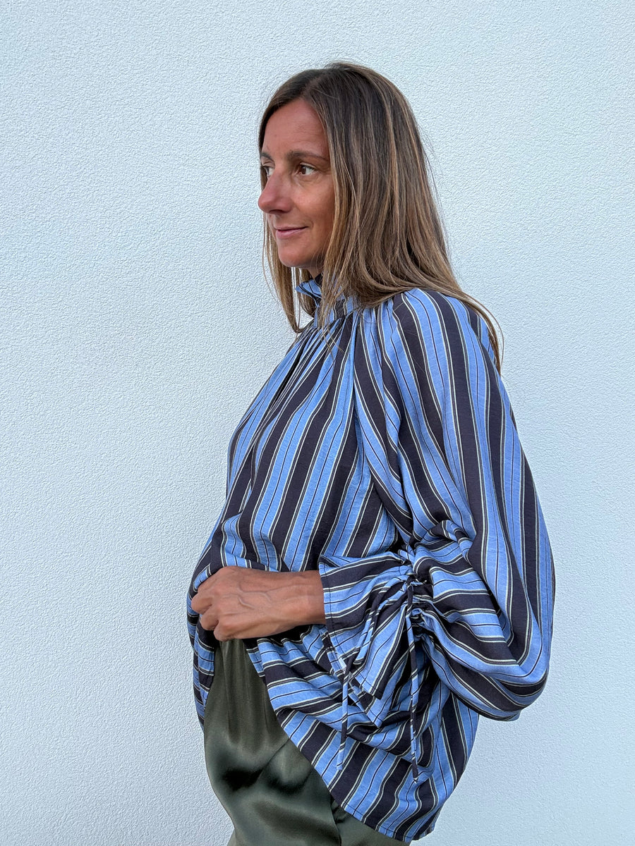 Blusa Ânfora azul