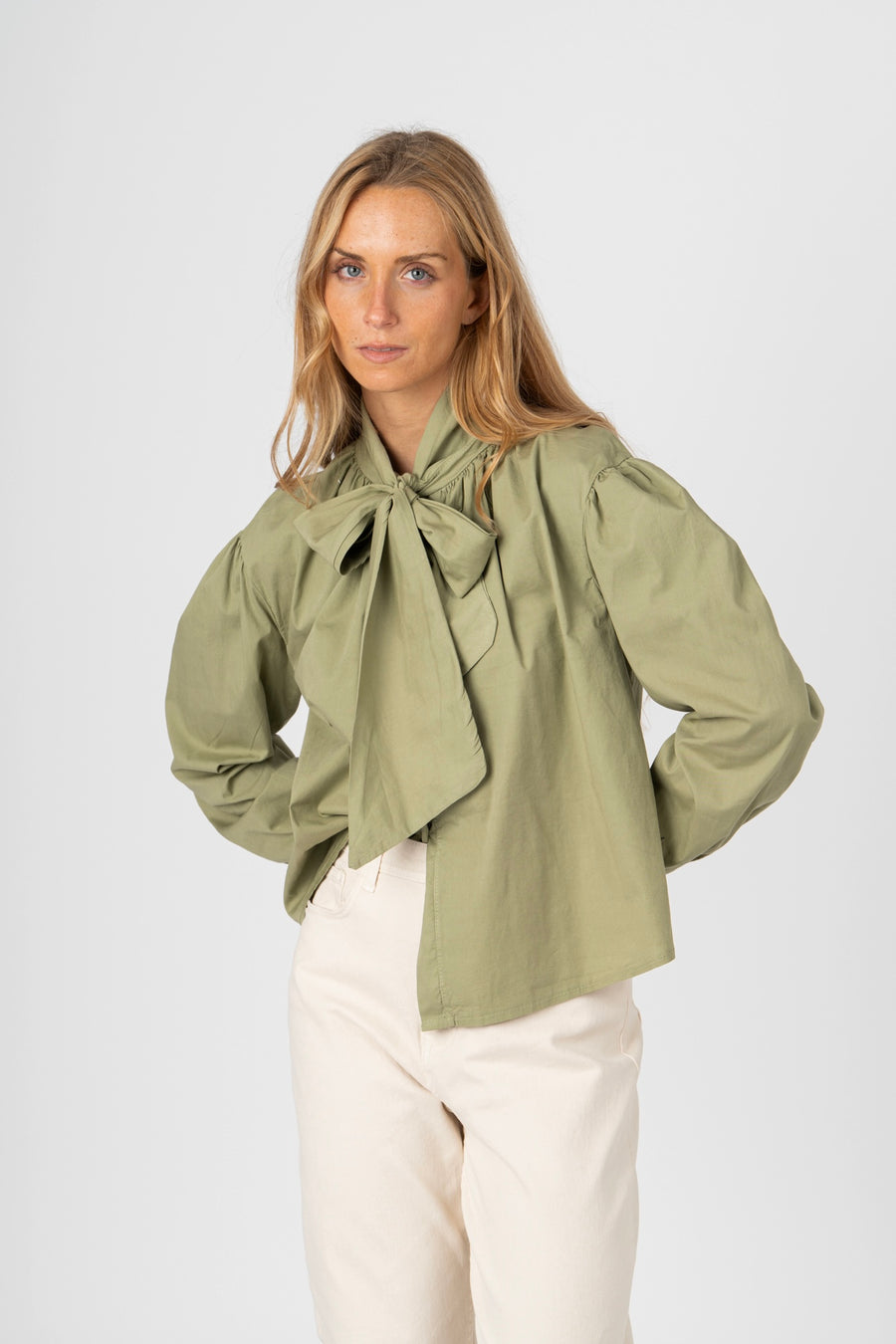 Blusa laço verde