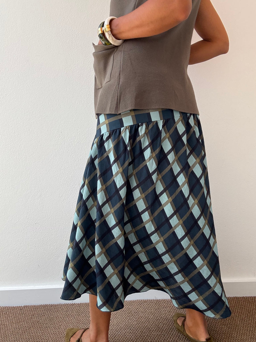 Saia Xadrez Fluída Azul