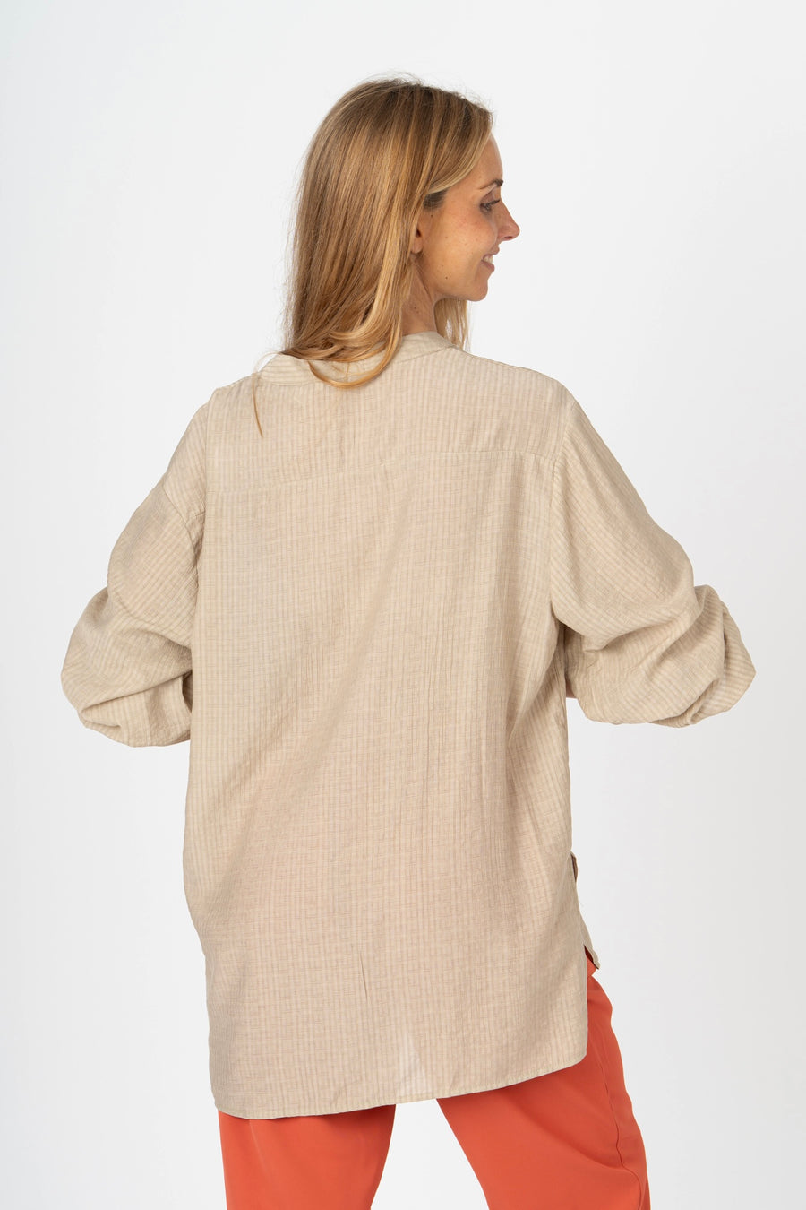 Camisa oversized beje