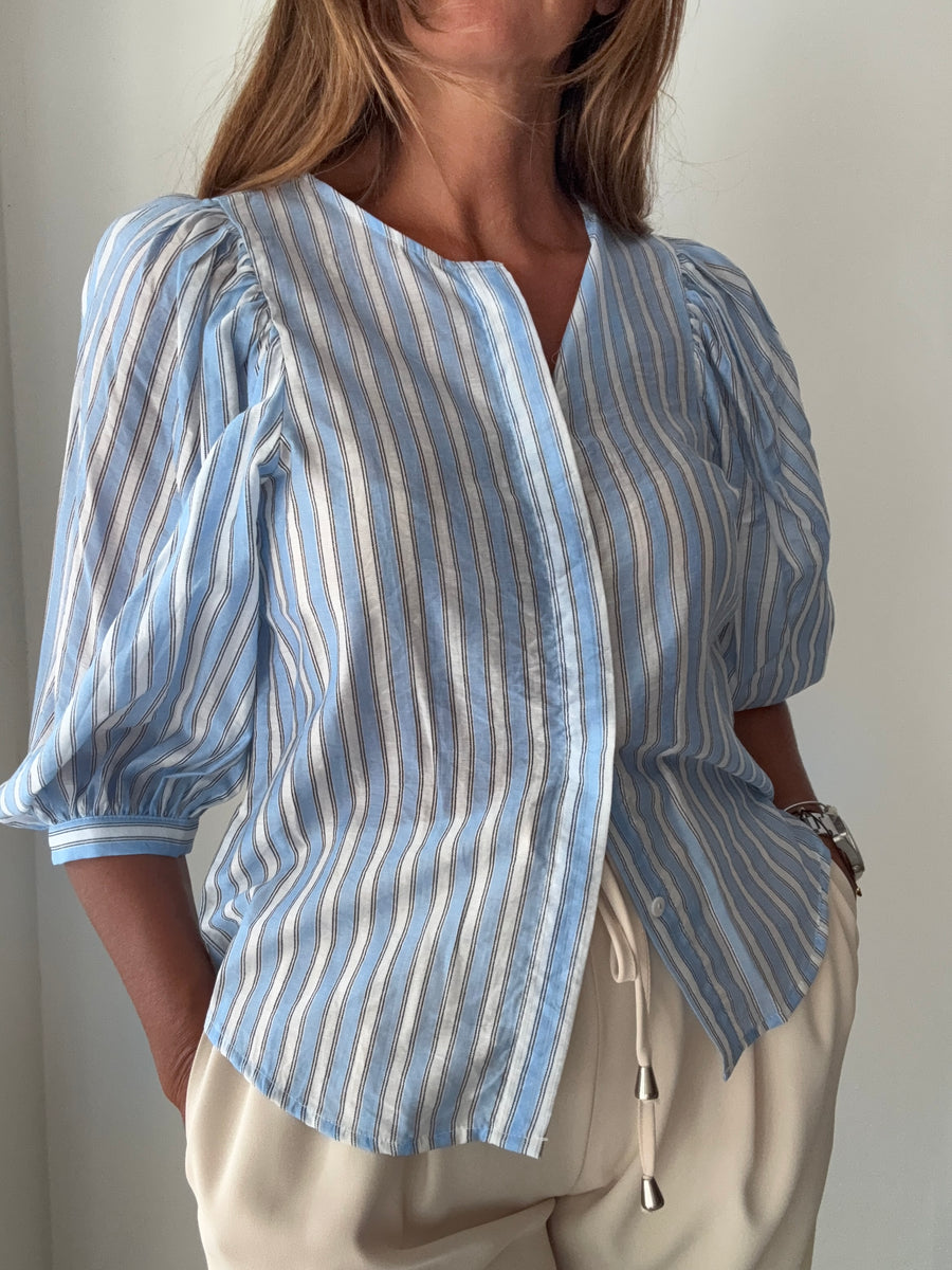 Blusa riscas manga balão azul