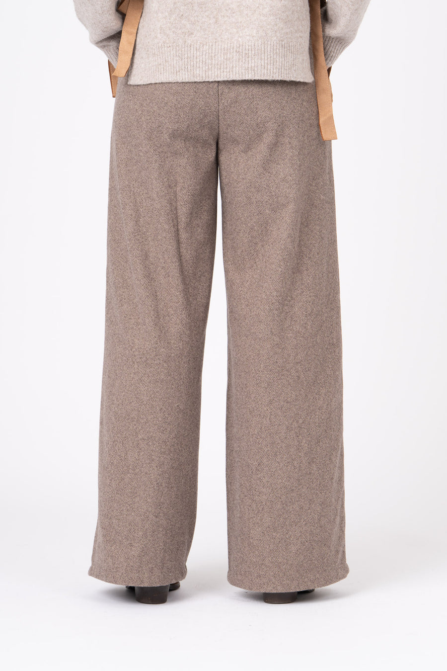 Calças Espinha Camel ref:30131