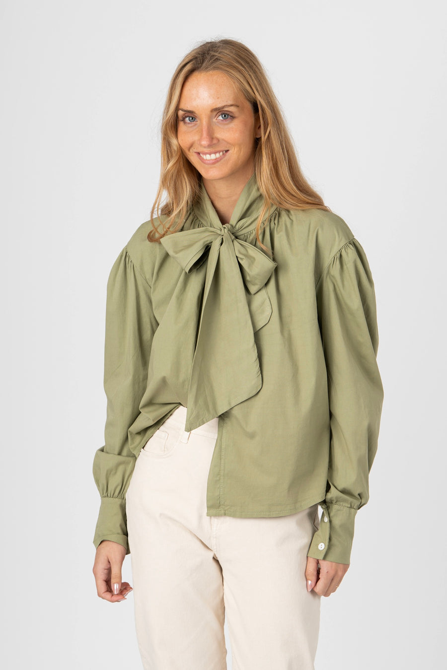 Blusa laço verde