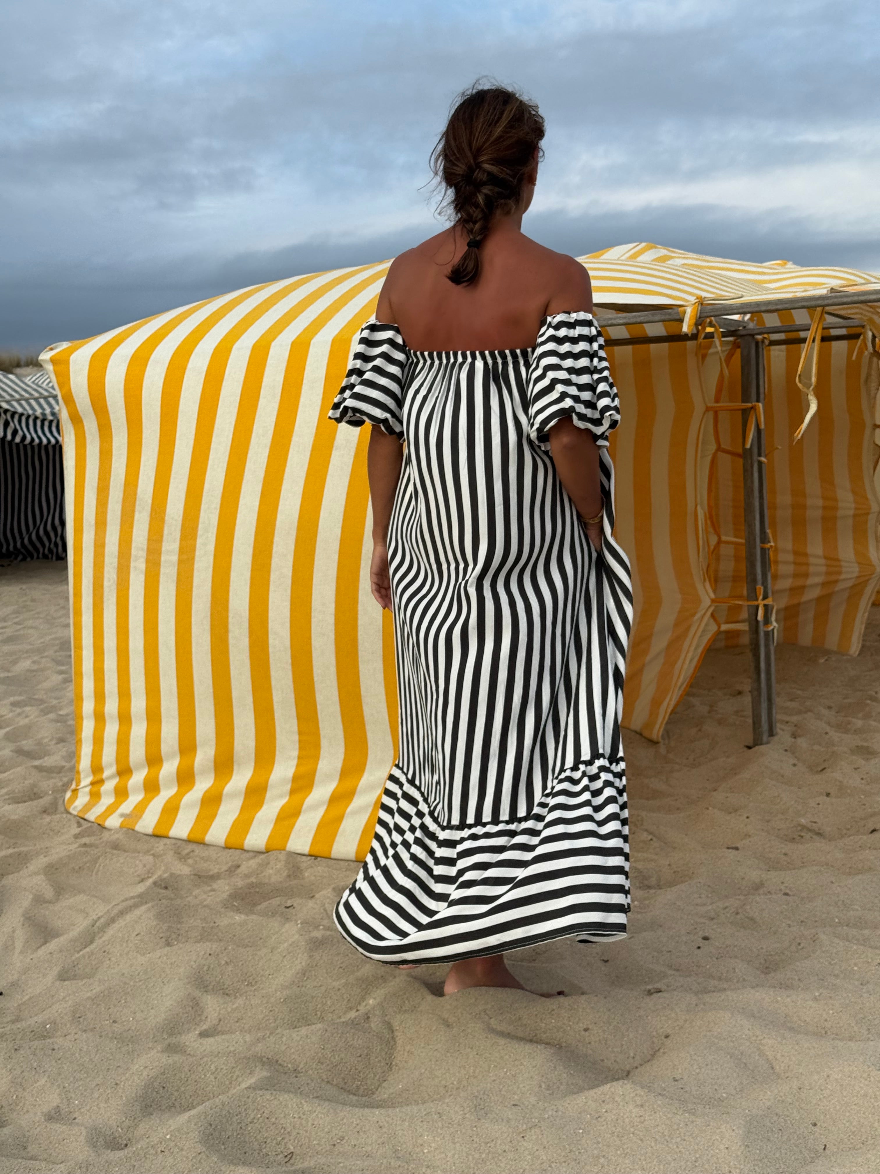 Vestido riscas manga balão preto