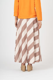 Saia Riviera camel