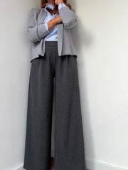 Calças Raiz Antracite