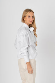Blusa laço branco