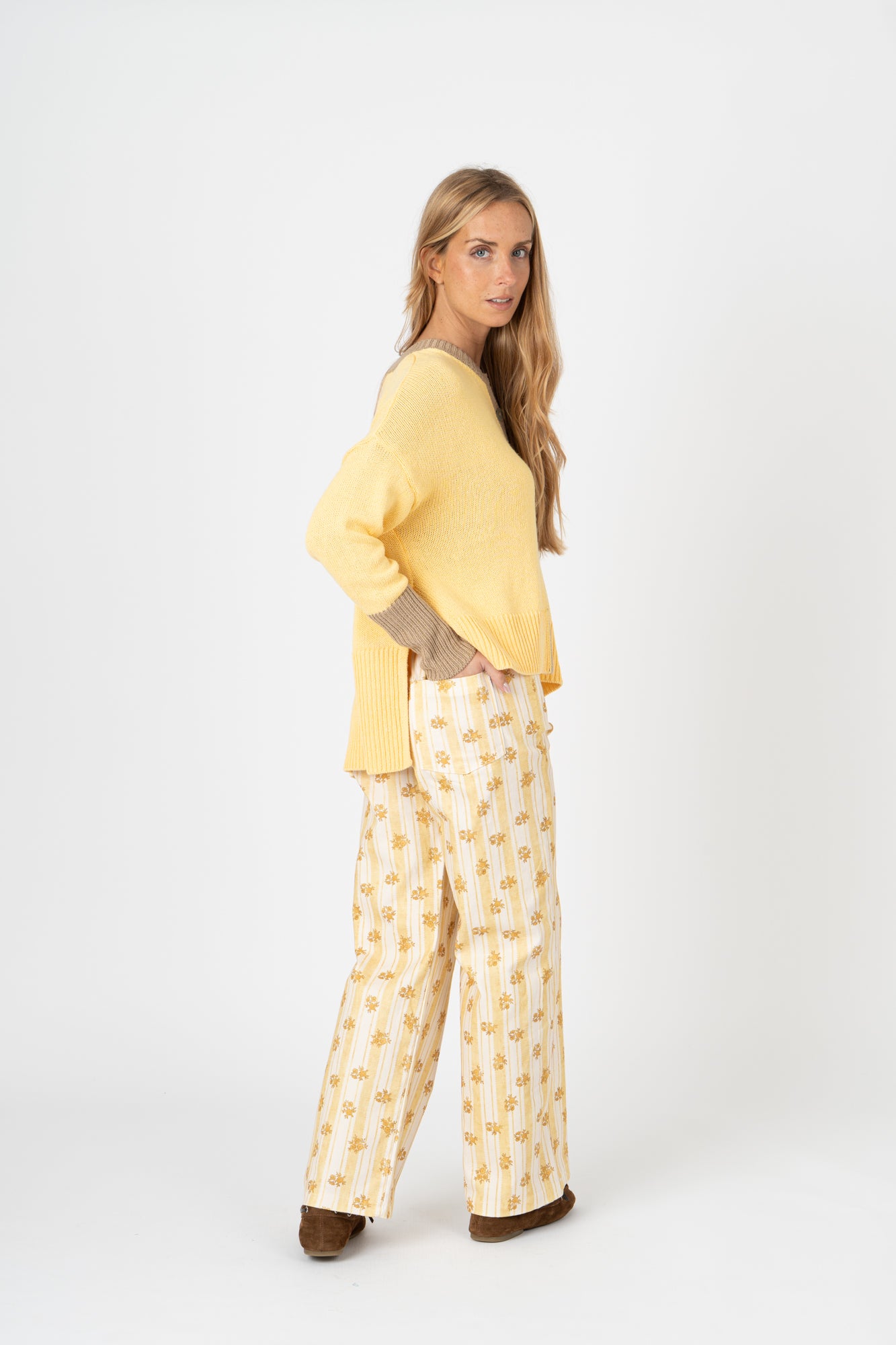 Calças Capri Floral amarelo