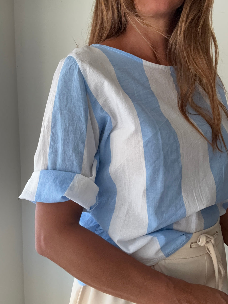 Blusa riscas azul