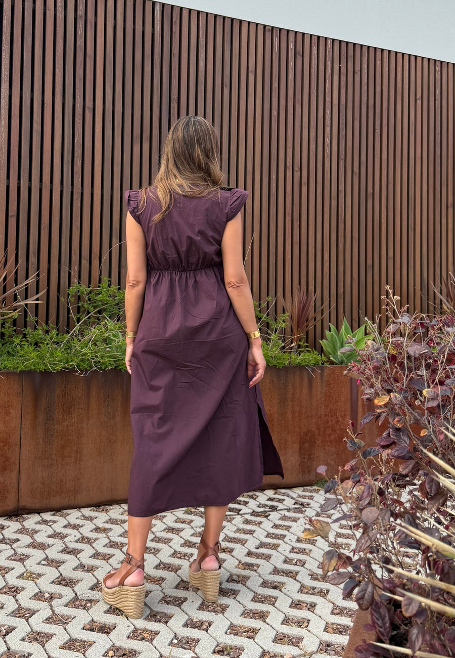 Vestido Babados ameixa