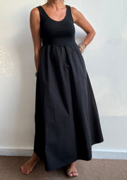 Vestido Preto