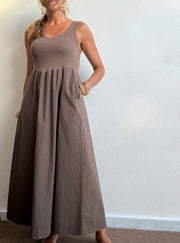 Vestido castanho