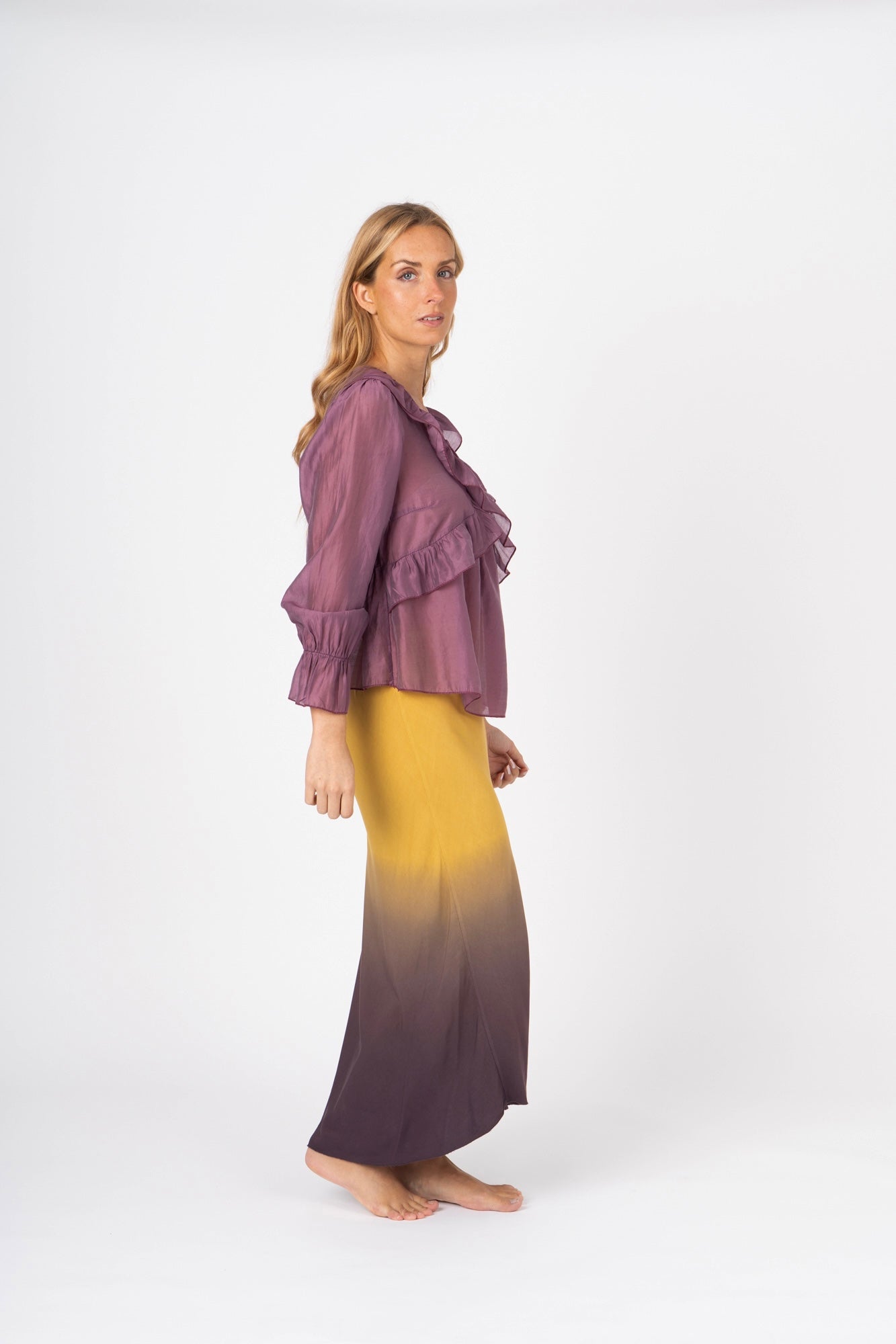 Blusa fluida com babados malva