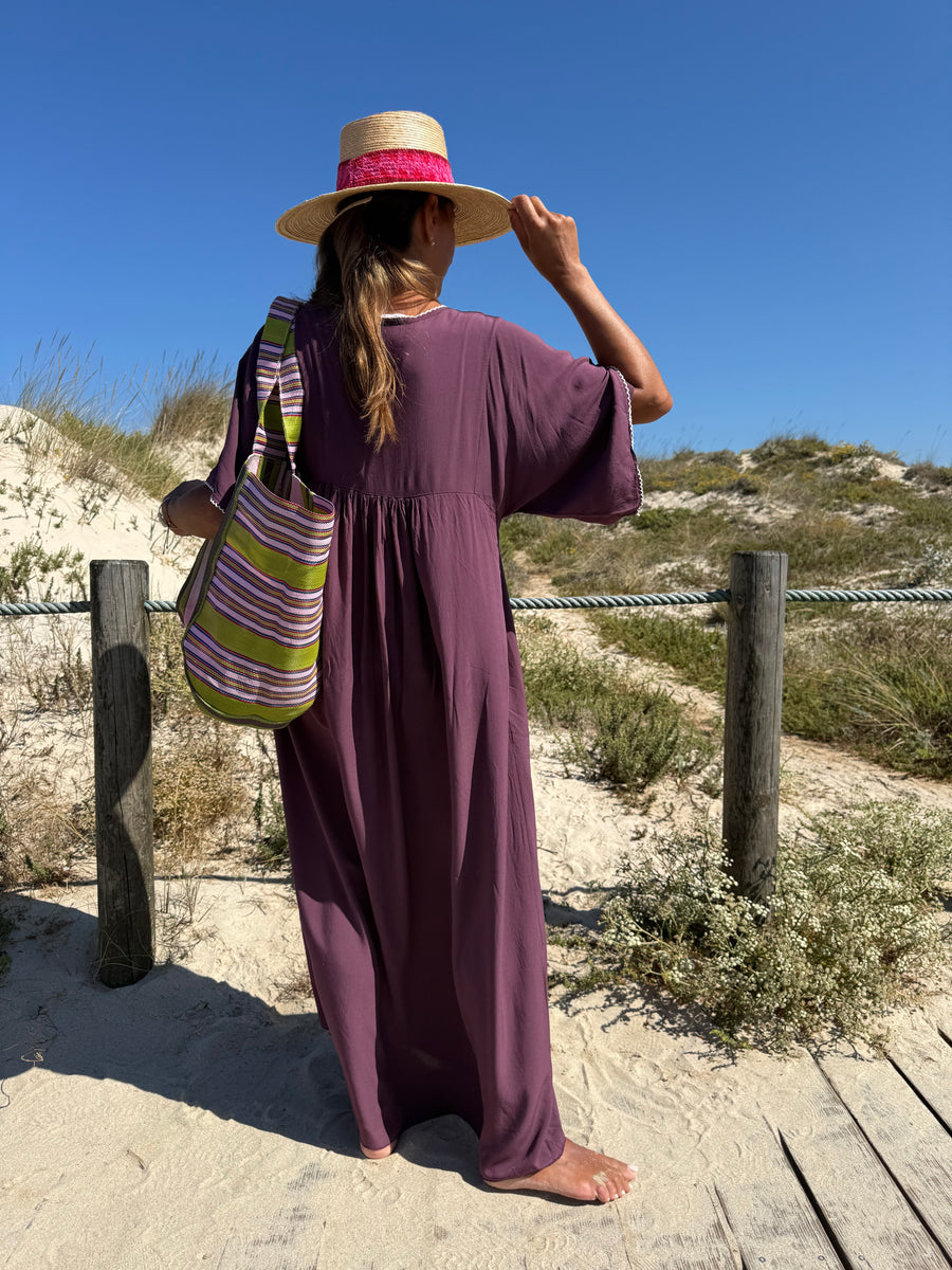 Kaftan beringela