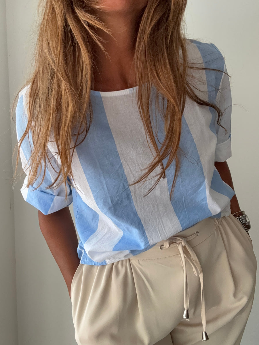 Blusa riscas azul