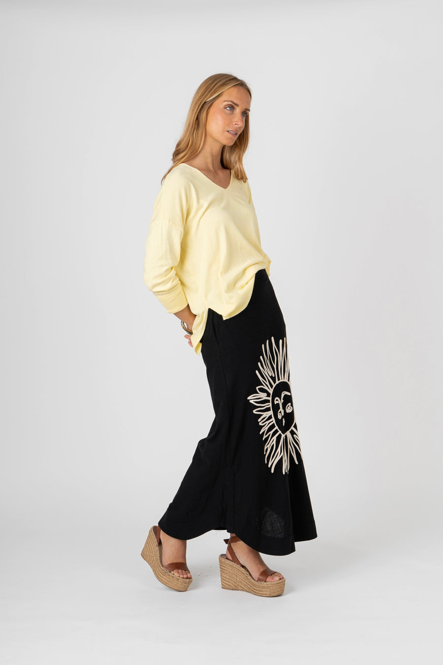Camisola Essencial Amarelo