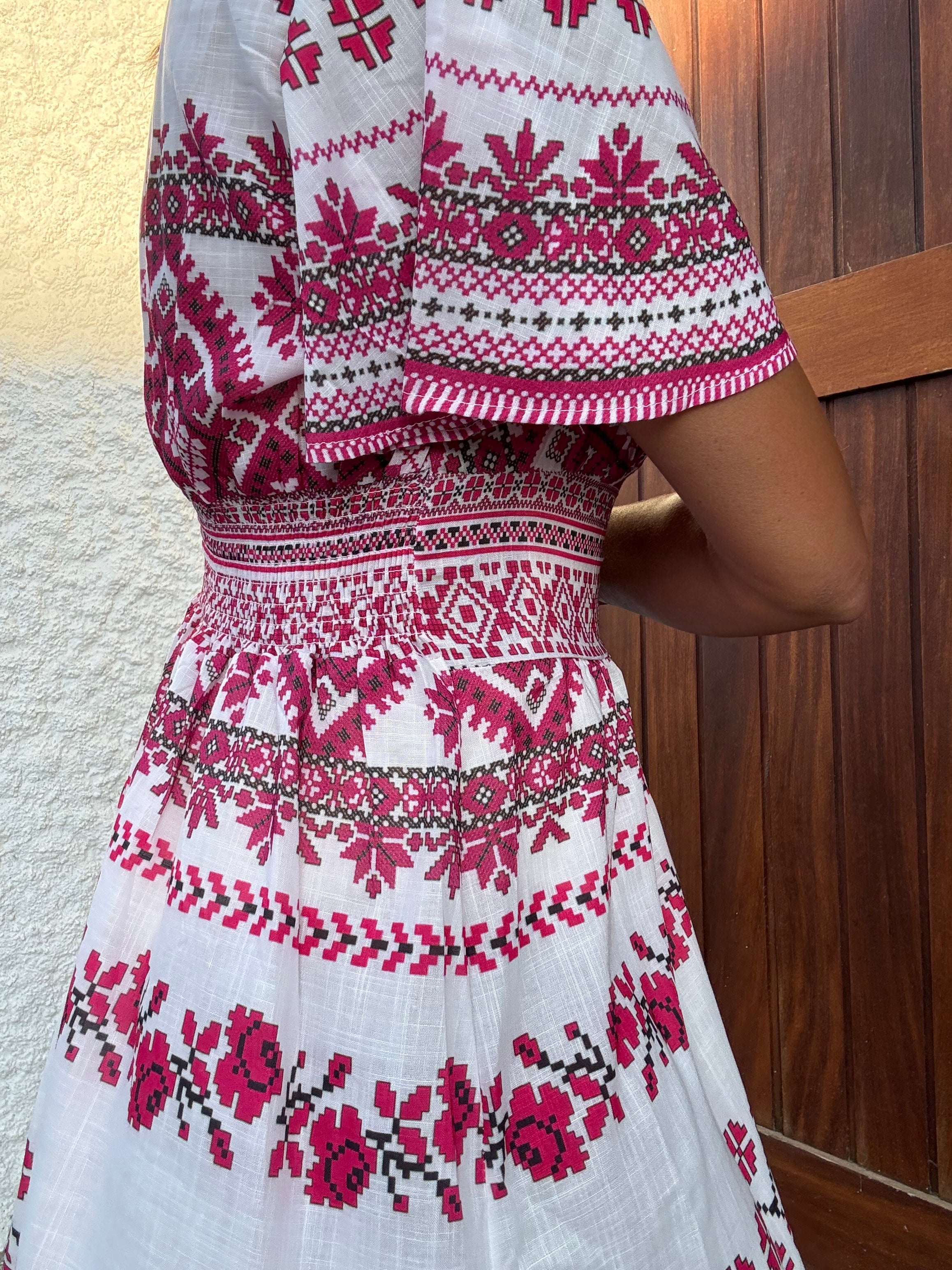 Vestido Folk Rosa