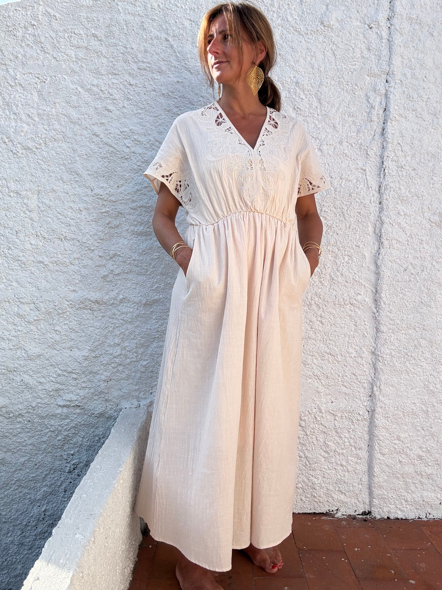 Vestido kaftan  Bordado