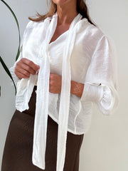 Blusa laçada branca