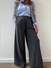 Calças Raiz Antracite