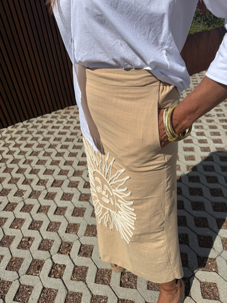 Saia Sol beje