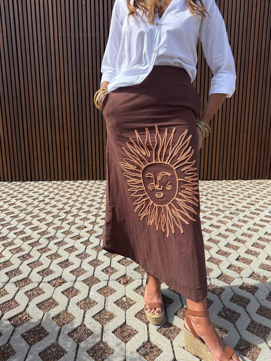 Saia Sol castanho