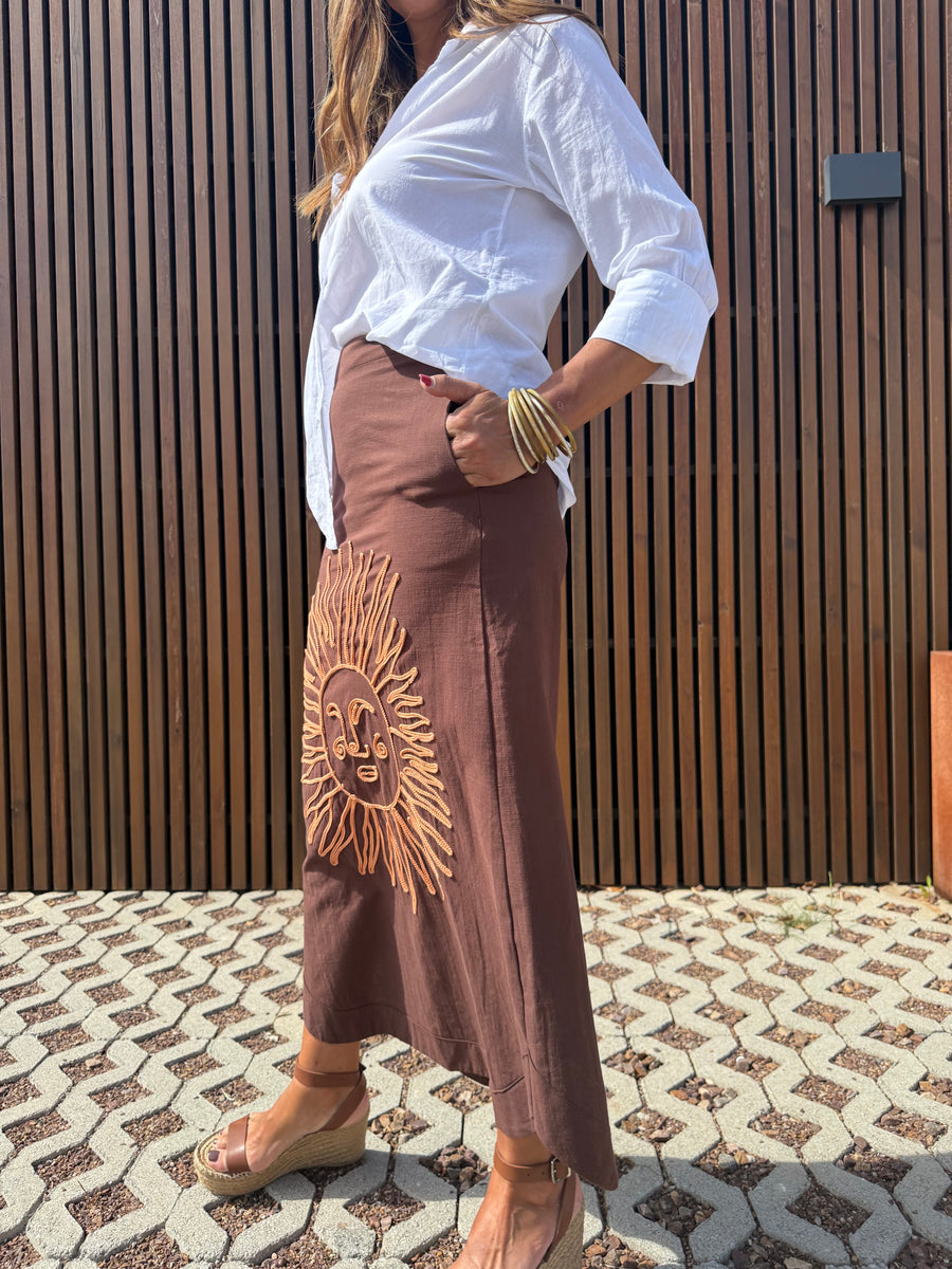 Saia Sol castanho