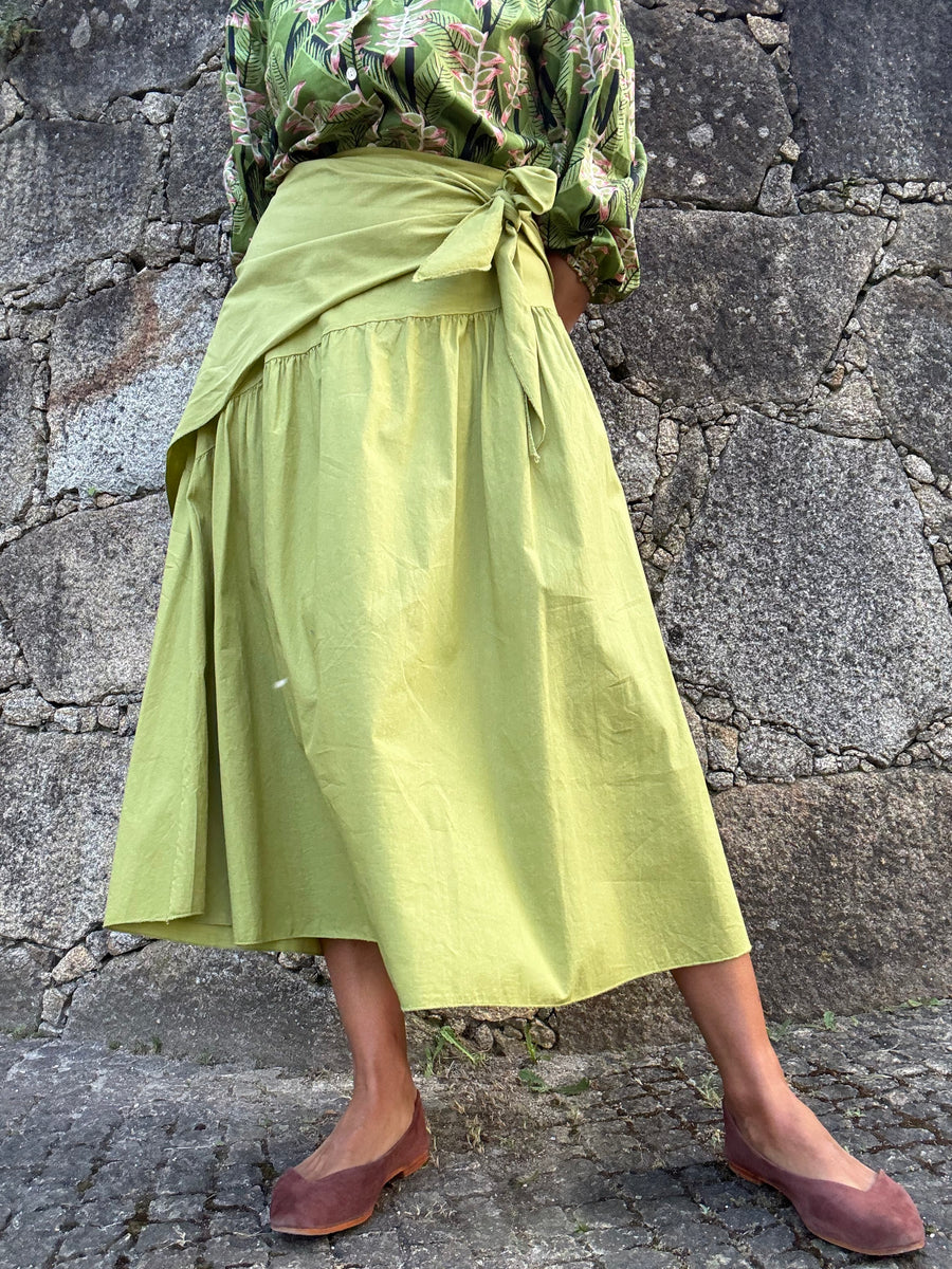 Saia lenço verde