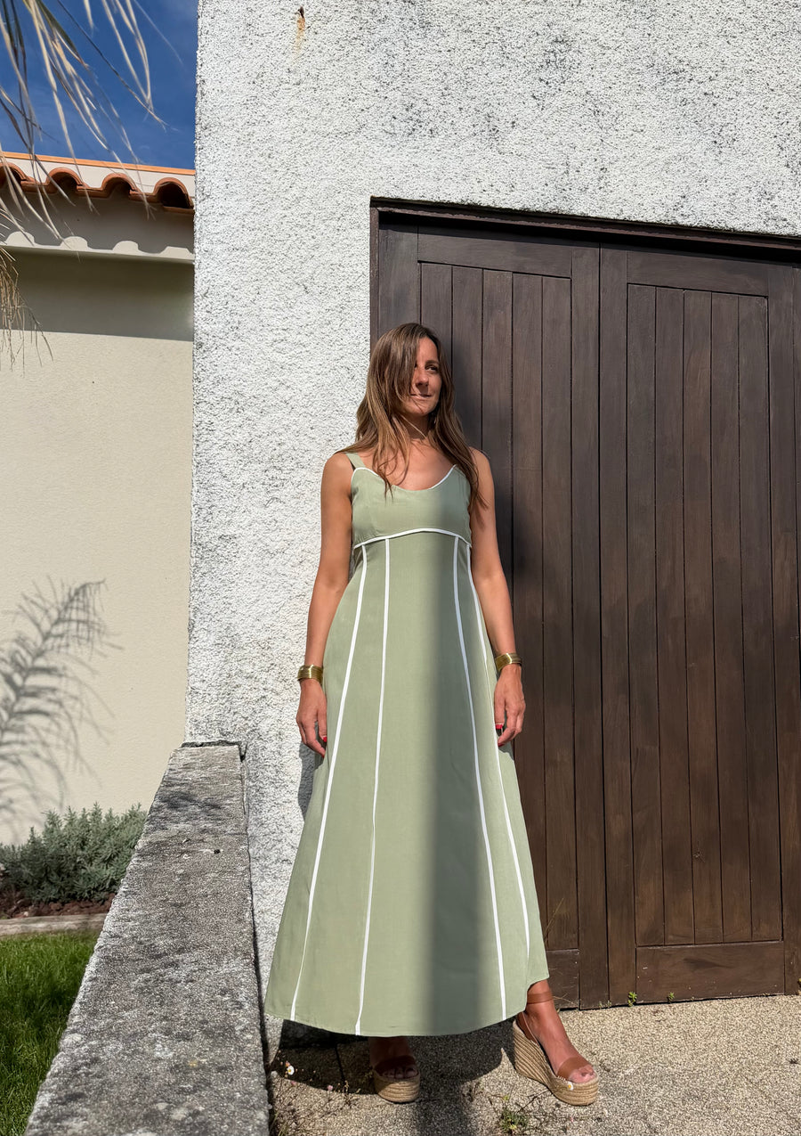 Vestido Midi Oliva